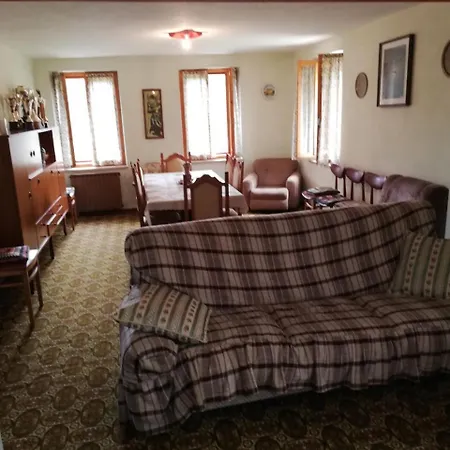 アパート Grande Nella Piccola Cortina ローマ